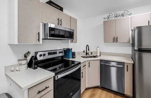 Beaver Condominio | Beautiful Ski-in/Ski-out Condo Located On The Eagle Point Resort! by RedAwning