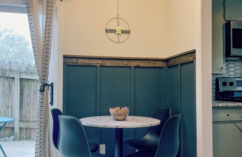 Lewisville Condominio | Beautiful Small Town Condo
