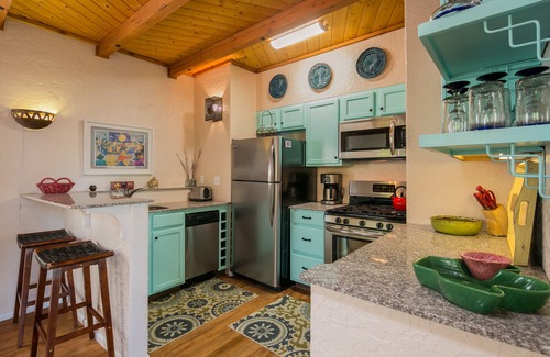 Nob Hill Casa | Hermosa casita del suroeste a poca distancia de la histórica colina Nob en la ruta 66.