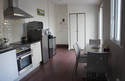 Piraillan Apartamento | Hermoso apartamento espacioso con jardín, a ras del suelo, nueva condición, cerca de Bassin