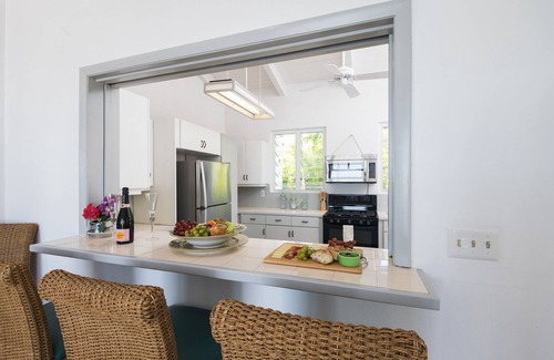 Providenciales Casa | Hermosa y espaciosa villa de dos dormitorios con vista al mar