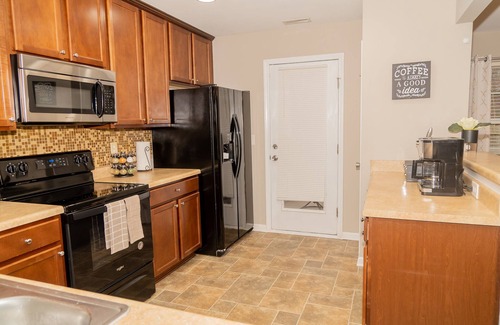 Southeast Raleigh Casa | Beautiful spacious 4 bedroom house , sleeps 10+
