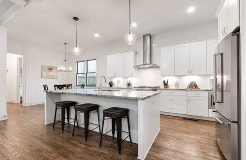Kirkwood Casa | New Classy & Spacious Home in Downtown Atlanta