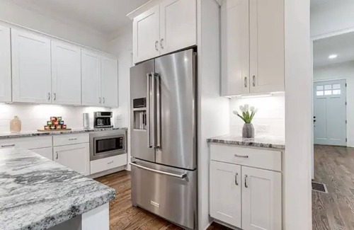 Kirkwood Casa | New Classy & Spacious Home in Downtown Atlanta