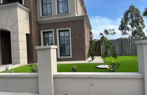 Werribee Casa | Beautiful spacious home for family and friends!