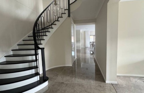 Werribee Casa | Beautiful spacious home for family and friends!