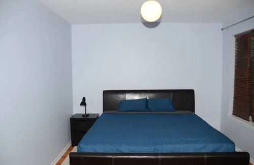 Bronzeville Casa | Beautiful Spacious home minutes from Downtown Chicago