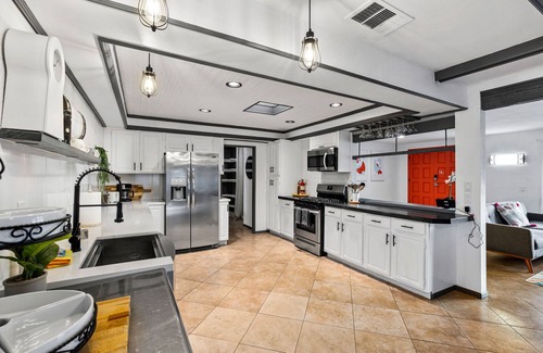 Racquet Club South Casa | 20% Off Aug! Amazing Family House W/Pool, Clean!