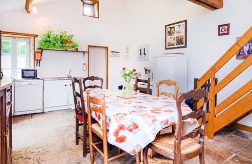 Saint-Germain-du-Pert Casa | Alojamiento de 2 habitaciones en St. Germain du Pert