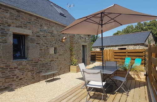 Tredrez-Locquemeau Casa | Hermosa casa de piedra completamente renovada