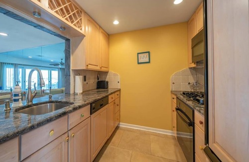 Stone Harbor Casa | BEAUTIFUL STONE HARBOR BAYFRONT 3BED/2 BATH POOL & BAY SLIP