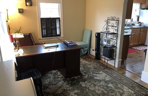 Finesville Casa | Beautiful stone house in pastoral riverside town