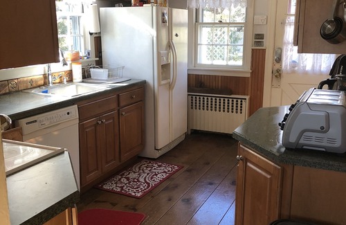Finesville Casa | Beautiful stone house in pastoral riverside town