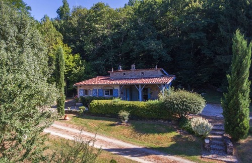 Bruniquel Cabaña | casa de piedra en un gran parque, piscina climatizada, calma garantizada