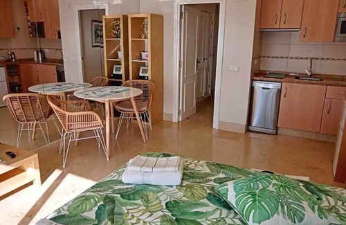 Costa del Sol Apartamento | Precioso estudio con vistas frontal al mar