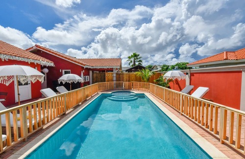 Punto de Oro Apartamento | Beautiful studio Palm near the sea with pool