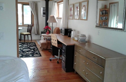 Nelson Cama Y Desayuno | Hermosa habitación tipo suite cerca del centro