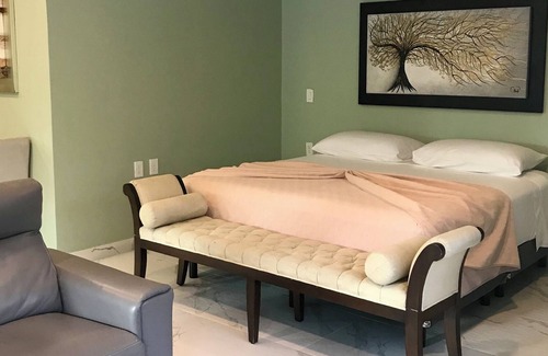 Boca de Tomatlán Casa | Beautiful Suite With a Full Kitchen With Amazing Views of the Beach, and Forest