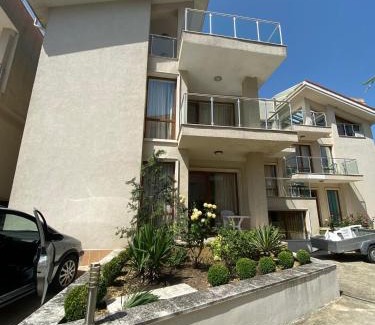 Byala Casa | Beautiful Sun Village with sea view
