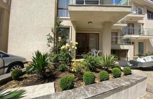 Byala Casa | Beautiful Sun Village with sea view