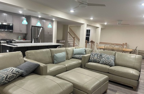 Ortley Beach Casa | Beautiful Sunrise - 5 Bedroom, 4 Bath- Oceanfront - Fully Renovated 2024