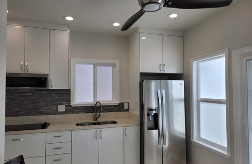Pearl City Casa | Beautiful sunsets view Work and Vacation 30-day rental.