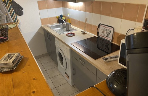 Lamalou-les-Bains Apartamento | Beautiful T3 50 m², new furnished Air-conditioned