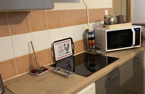 Lamalou-les-Bains Apartamento | Beautiful T3 50 m², new furnished Air-conditioned
