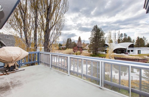 Tahoe Keys Casa | Tahoe Keys W / muelle / Hermosa casa familiar / para 10 personas