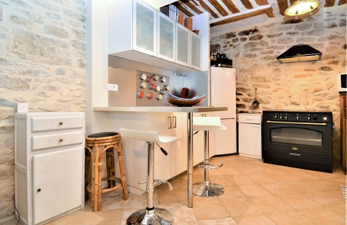 Tavel Casa | Alojamiento de 4 habitaciones en Tavel