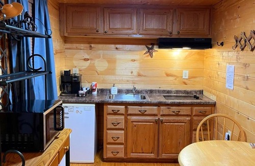 Markham Cabina | ★Beautiful Texas ranch retreat with lake.cabin#1 ★