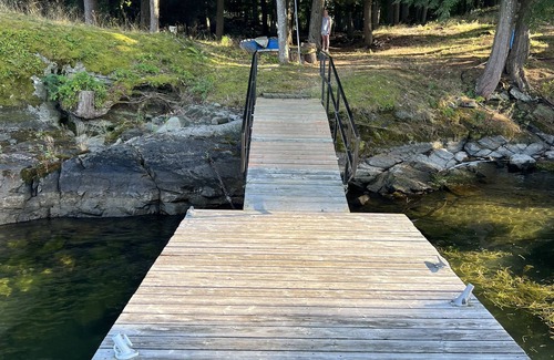 Lansdowne Cabaña | Beautiful Thousand Islands Home