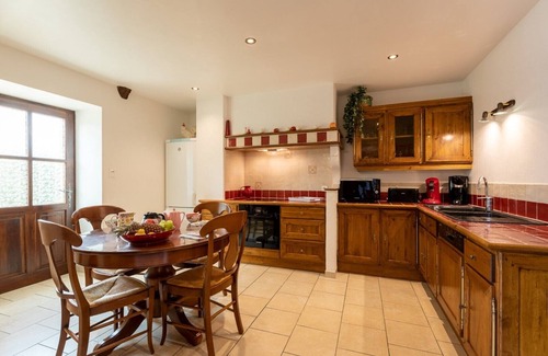 Rampoux Casa | Beautiful totally restored holiday house with private pool