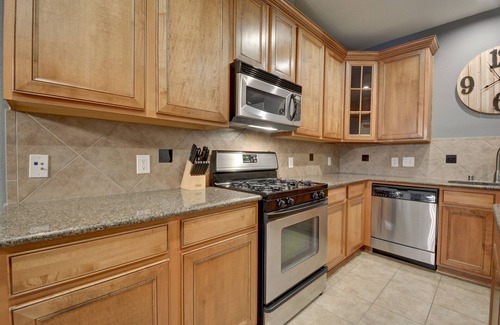 Alden Bridge Casa | Beautiful Townhome in The Woodlands