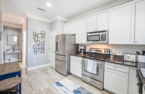 SoHo Casa | Beautiful Townhome in South Tampa / Hyde Park