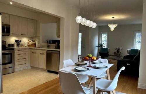 Vaughan Casa | Beautiful townhouse.