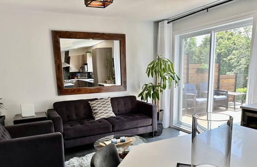 Brossard Casa | Beautiful Townhouse F1 GRAND PRIX WEEKEND ONLY in MONTREAL