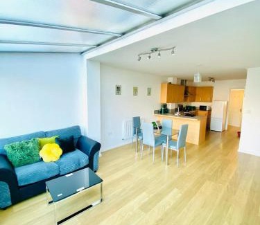 Lincoln Casa | Beautiful townhouse