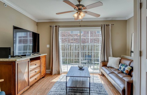 Augusta Casa | Beautiful Townhouse in a Great Augusta Location!