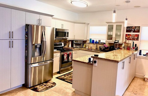 Coral Way Casa | Beautiful Townhouse with private pool near Coconut Grove, Coral Gables, M. Bch