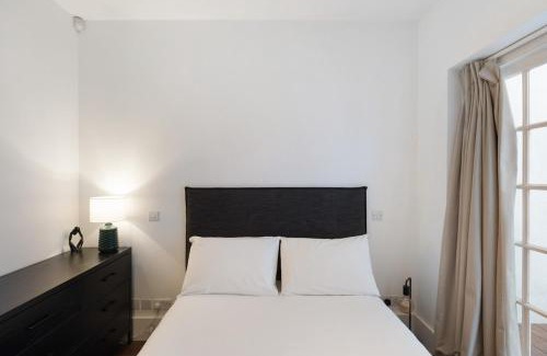 Madinat Zayed Apartamento | Beautiful two bed in Central London - Kensington
