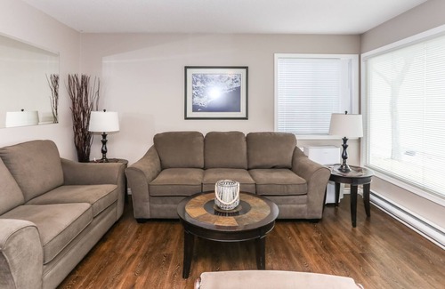 Central Okanagan Cabina | Beautiful Two Bedroom Lakefront Cabin - Seclusion Bay (Cabin #6)