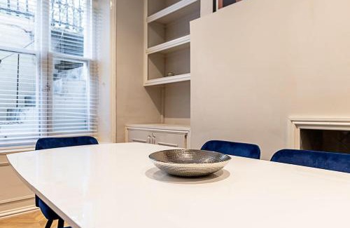 Pembridge Apartamento | Beautiful Two Bedroom Abode in Notting Hill