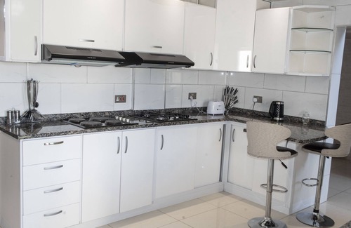 Lusaka Apartamento | Tu oasis urbano en Zambia: Lapaz Apartments. Vive Lusaka con lujo y ritmo