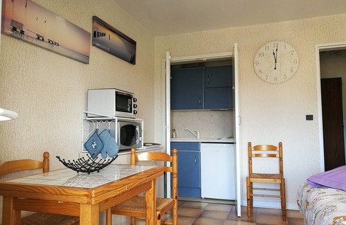 Greoux-les-Bains Apartamento | BEAUTIFUL TWO-STAR STUDIO FOR RENT