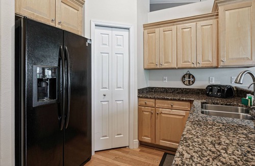 Biggar Casa | Beautiful updated home with new saltwater pool/lanai, and close to the beaches!