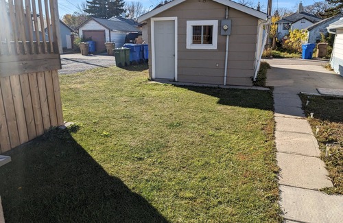 Regina Casa | Beautiful updated home centrally located, close to General Hospital