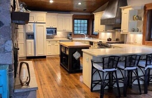 Pine River Cabina | Beautiful Upper-Whitefish Cabin