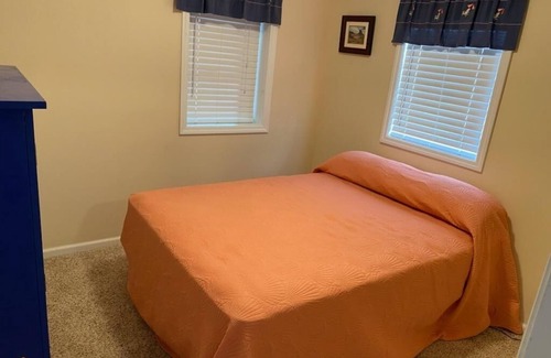Point Pleasant Beach Casa | Beautiful Water Views! Walking Distance to the Beach!