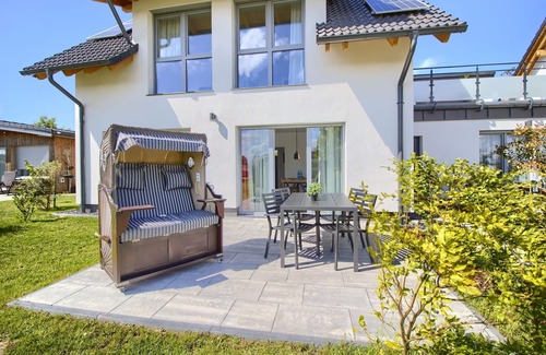 Gaski Apartamento | Beautiful vacation apartment. Top floor near the beach & quiet location to relax
